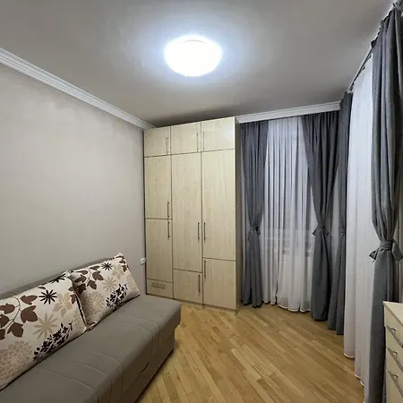 Z Apartment *